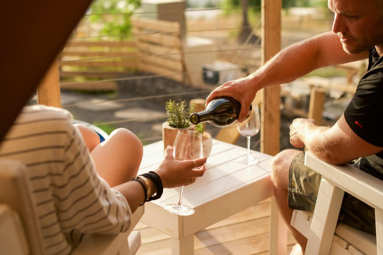 Готель Sky Glamping Boutique Ramot Екстер'єр фото
