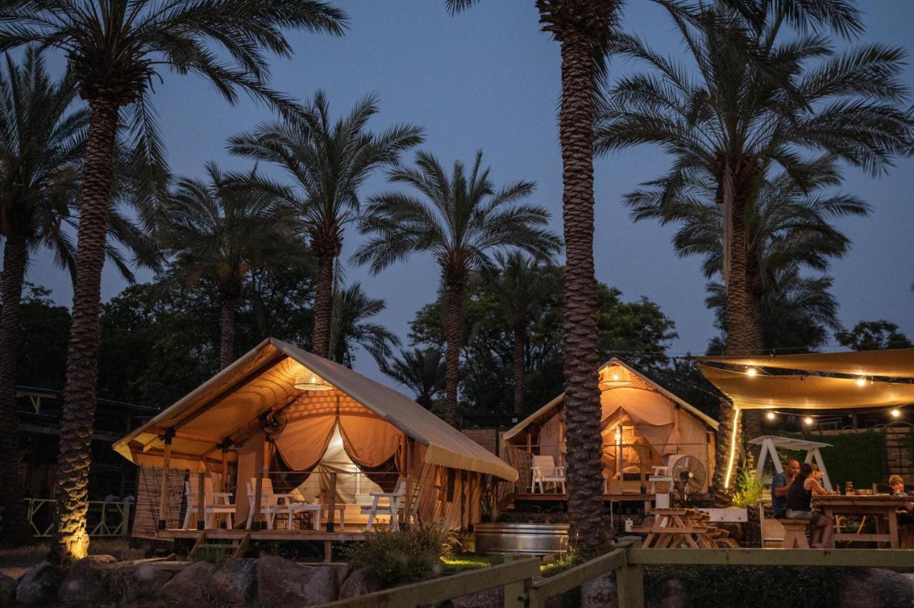 Готель Sky Glamping Boutique Ramot Екстер'єр фото